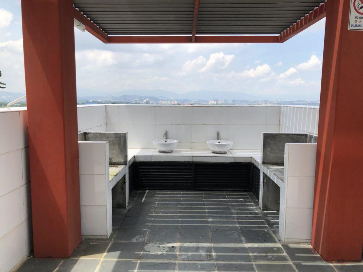 סרדאנג Yenni Duplex @ Decentrum, Kajang מראה חיצוני תמונה