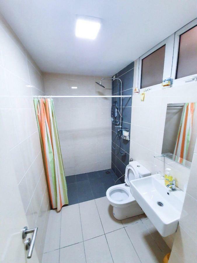 סרדאנג Yenni Duplex @ Decentrum, Kajang מראה חיצוני תמונה